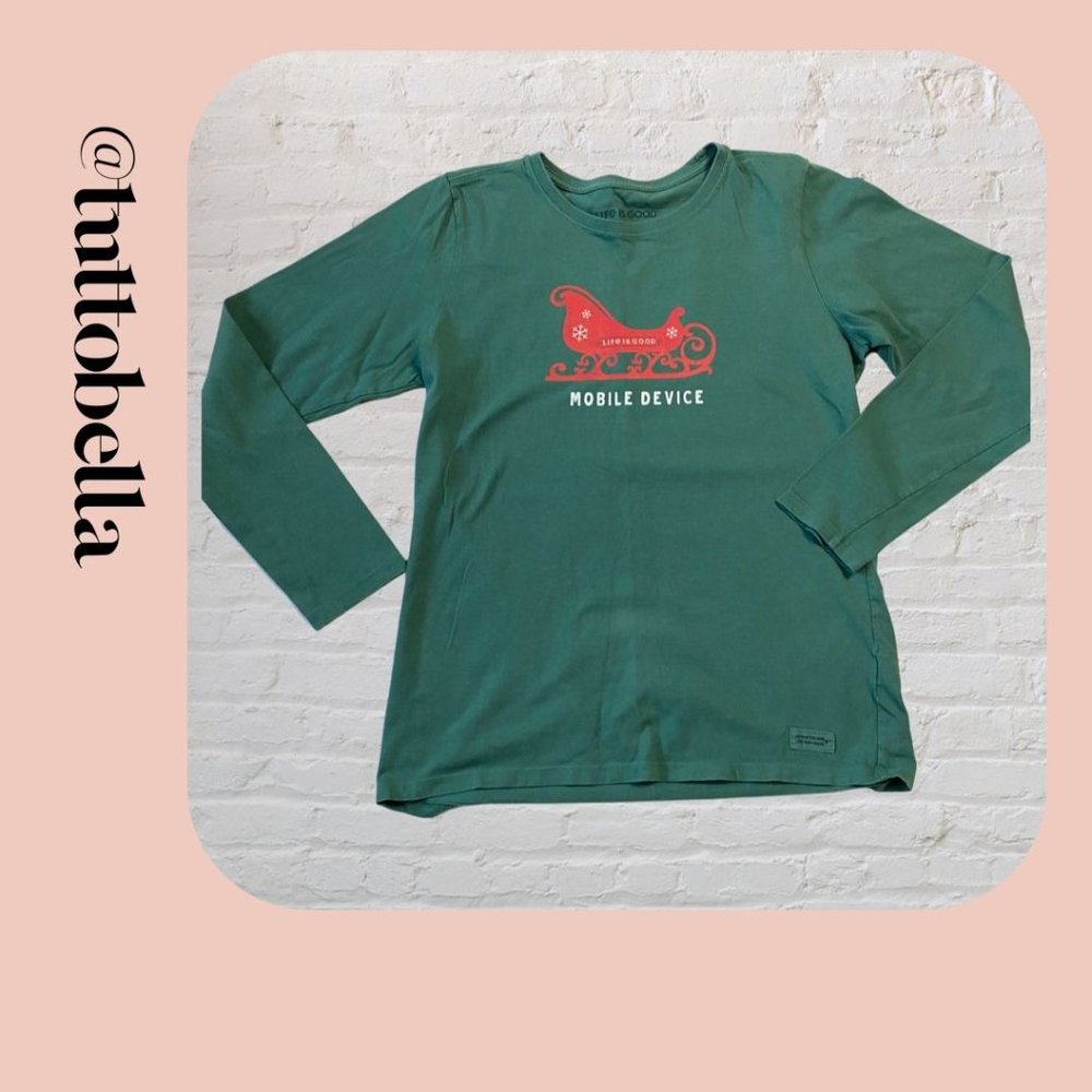 Life Is Good Holiday Sleigh Long Sleeved Crusher T-shirt Medium